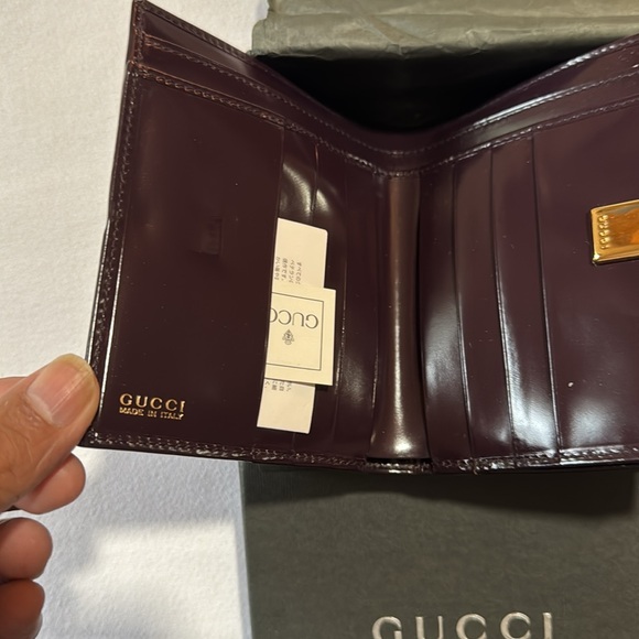 GUCCI COMPACT VLIP 2 BIFOLD WALLET BRAND NEW MINT - Picture 5 of 13